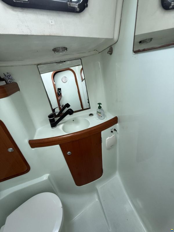 Beneteau Oceanis 44 CC
