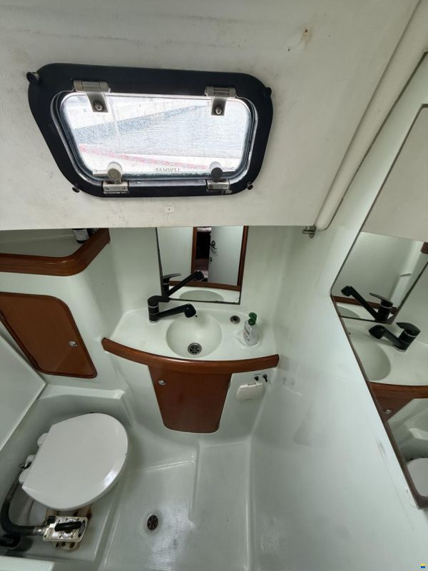 Beneteau Oceanis 44 CC