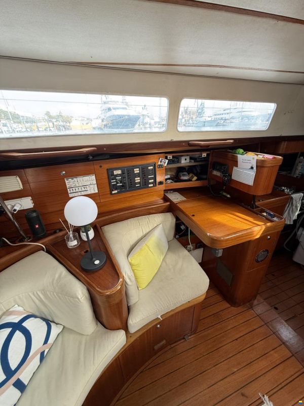 Beneteau Oceanis 44 CC