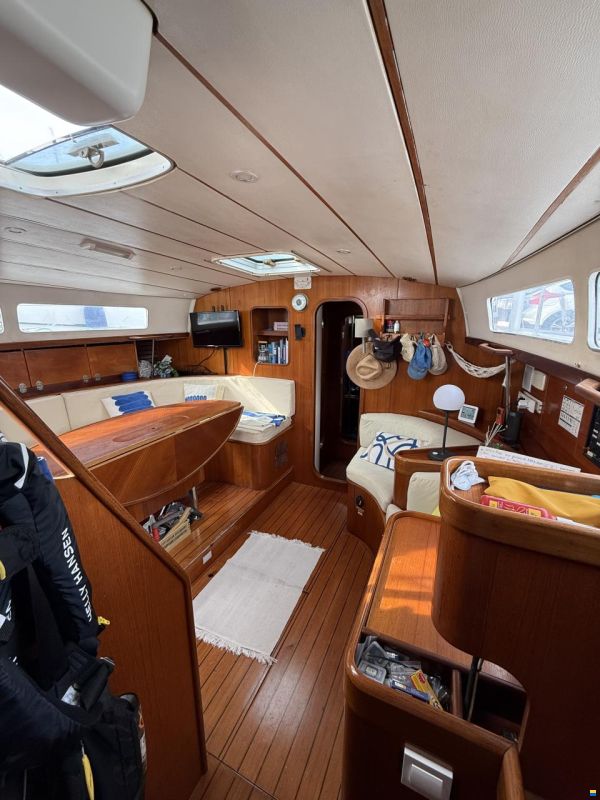 Beneteau Oceanis 44 CC