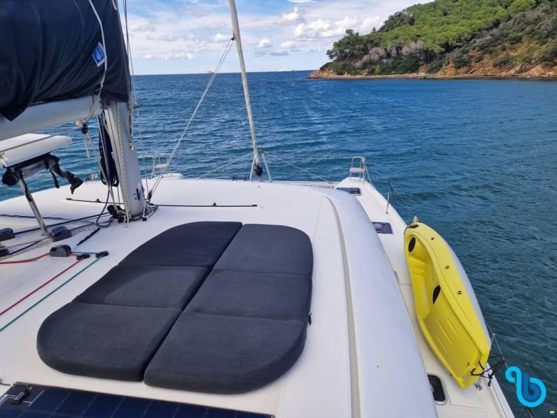Lagoon 42