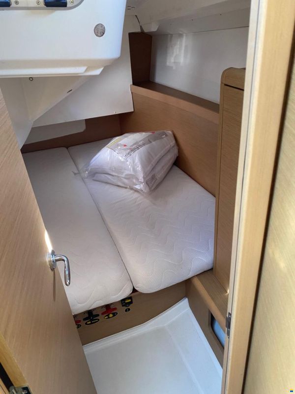 Jeanneau sun odyssey 349