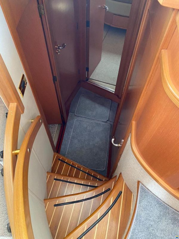 Sealine T 51