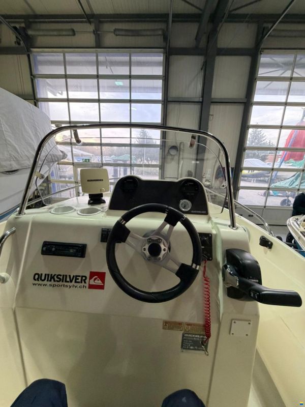 Quicksilver Activ 505