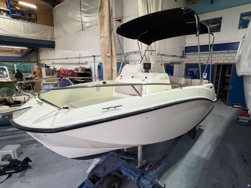 Quicksilver Activ 505