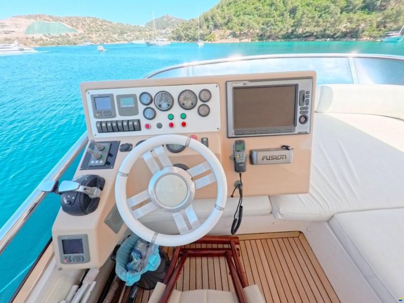 Azimut 64 Flybridge