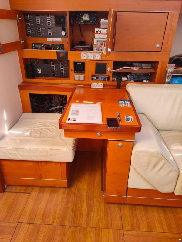 Hanse 545