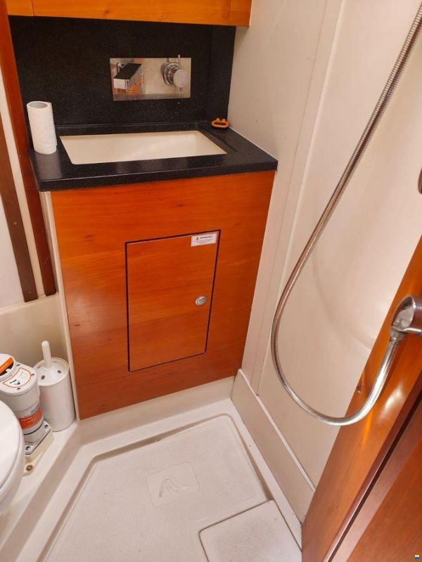 Hanse 545