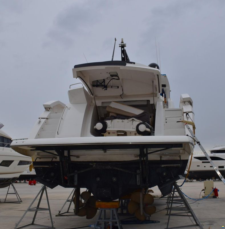 Sunseeker Predator 80