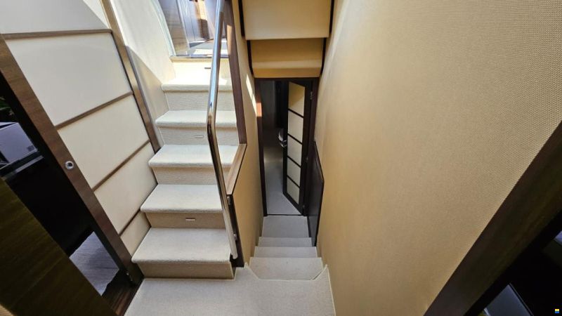 Azimut 62S