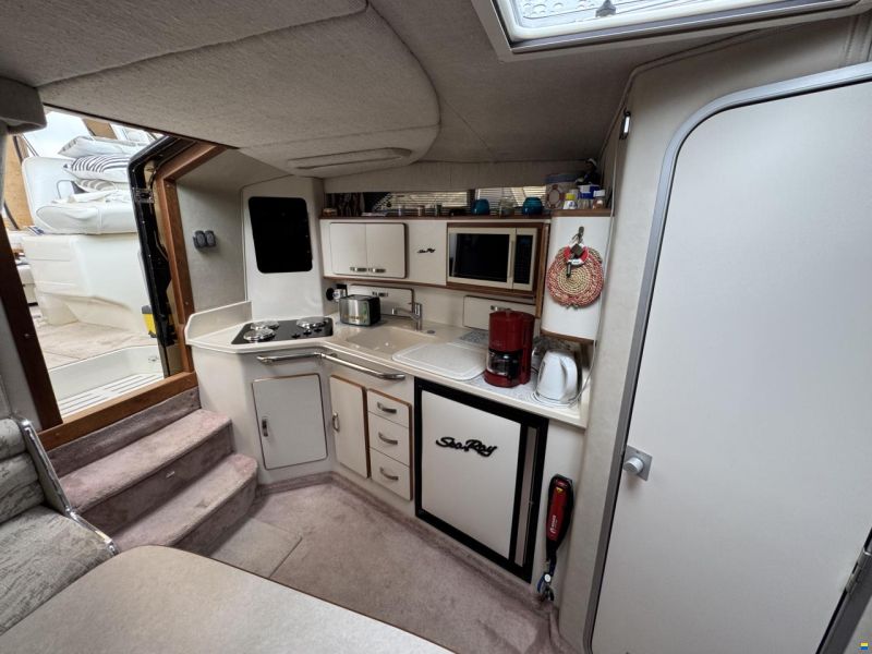 Sea Ray 350 Sundancer