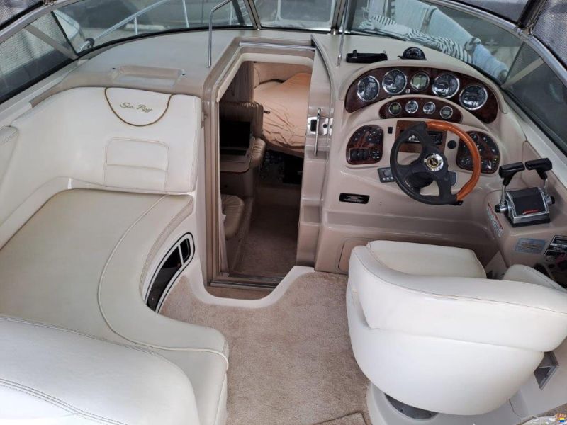 Sea Ray 280 Sundancer