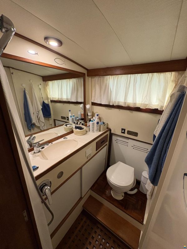 American Marine Grand Banks 36 Classic