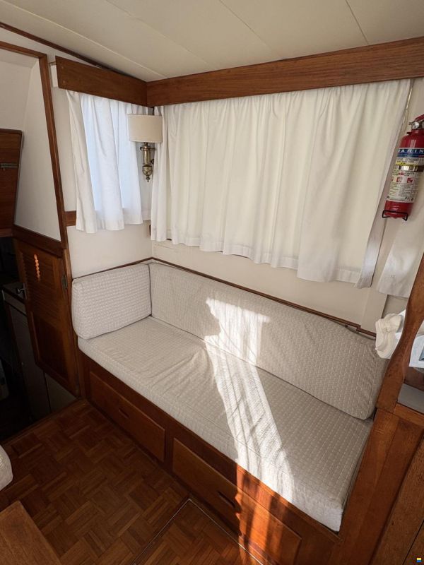 American Marine Grand Banks 36 Classic
