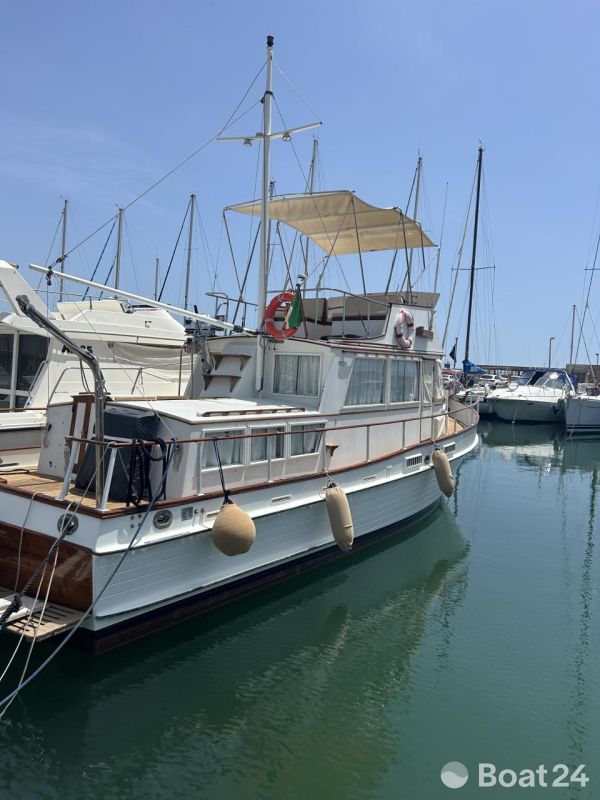 American Marine Grand Banks 36 Classic