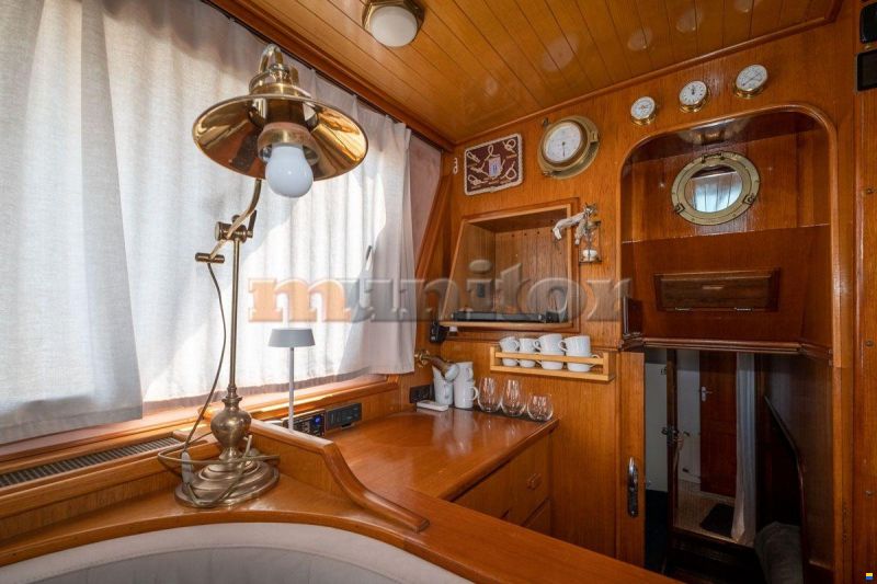 Pedro TRAWLER Pedro Bora 38