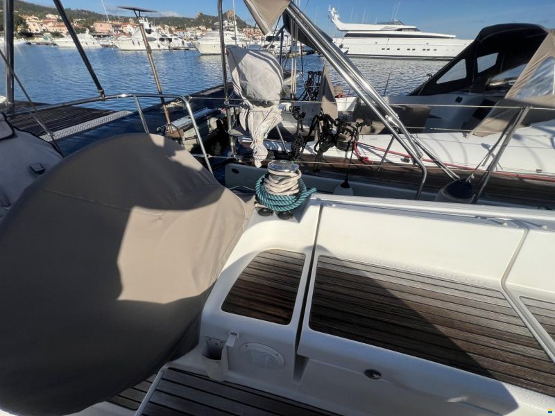 Jeanneau Yacht 53