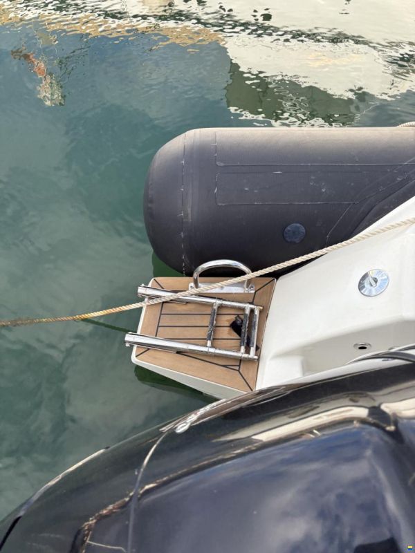 Brig Inflatable Boats Eagle 8H Hypalon