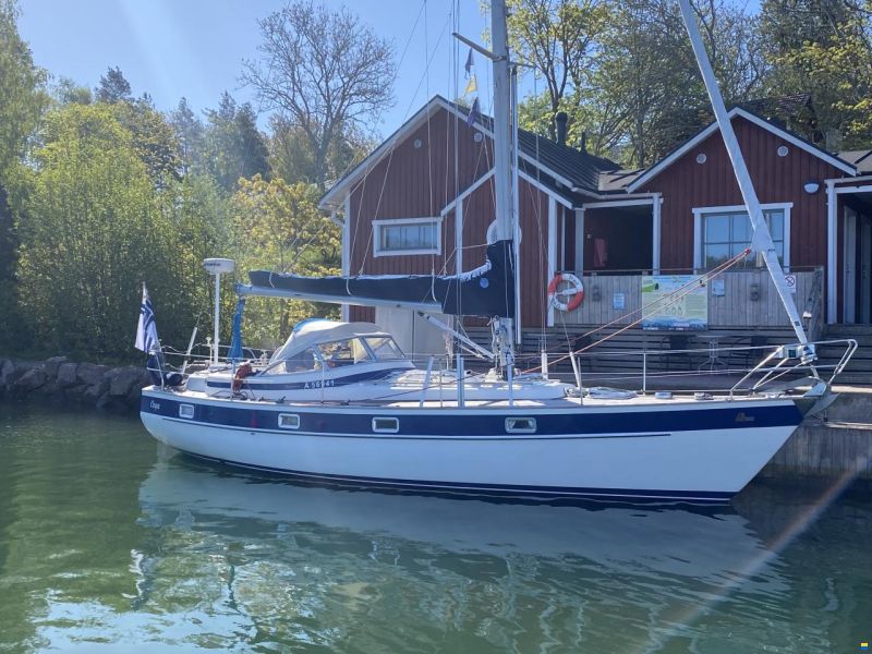 Hallberg-Rassy 352 Scandinavia