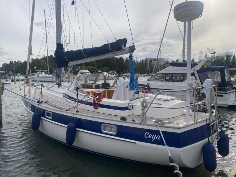 Hallberg-Rassy 352 Scandinavia