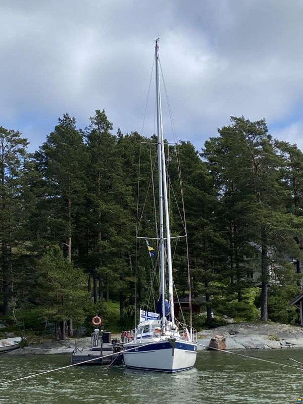Hallberg-Rassy 352 Scandinavia