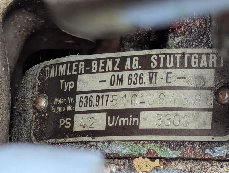 Center-Cockpit Regent