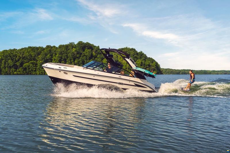 Sea Ray SDX 230 Surf