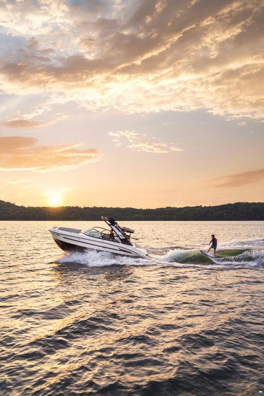 Sea Ray SDX 230 Surf