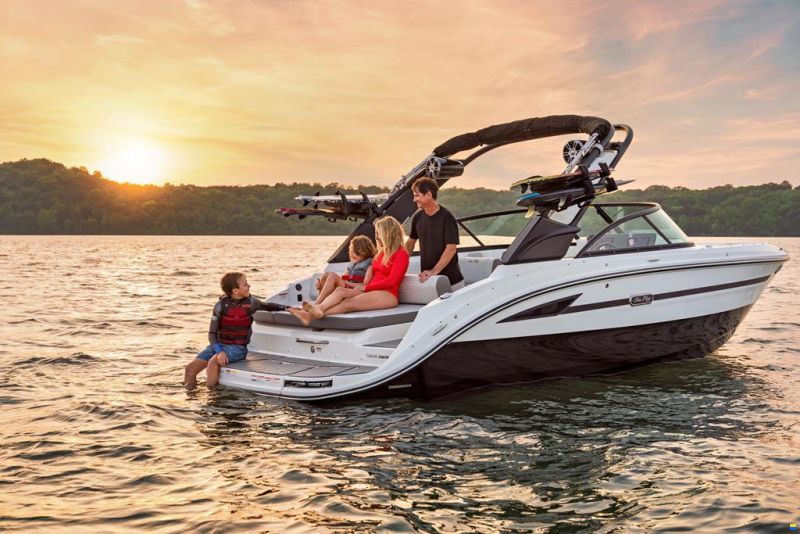 Sea Ray SDX 230 Surf