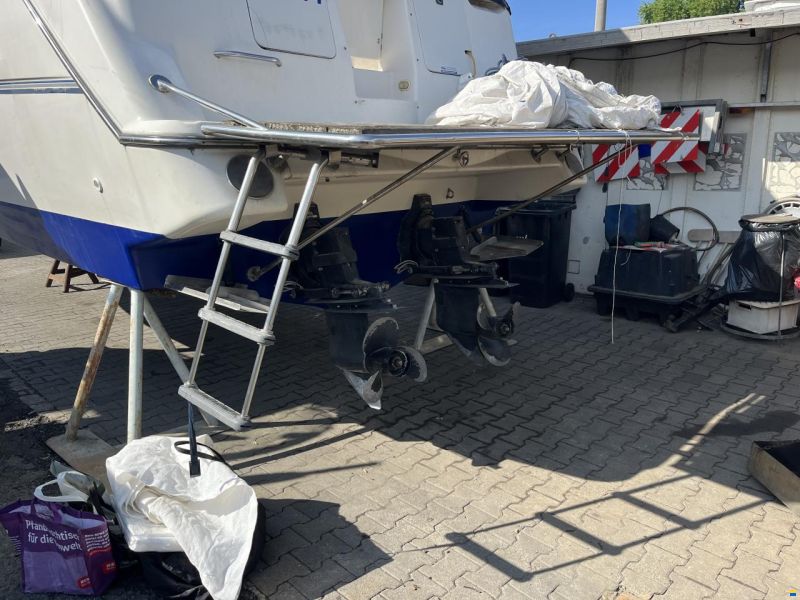 Maxum 3200 SCR