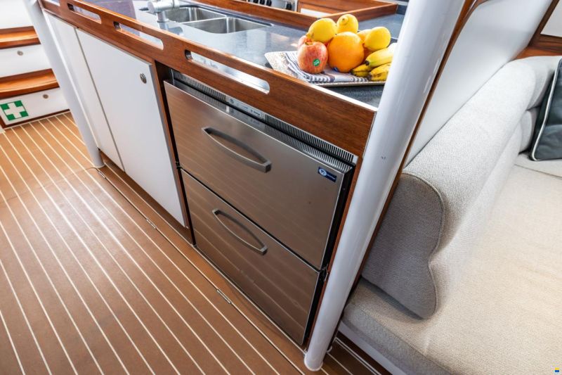Van de Stadt Stadtship 70