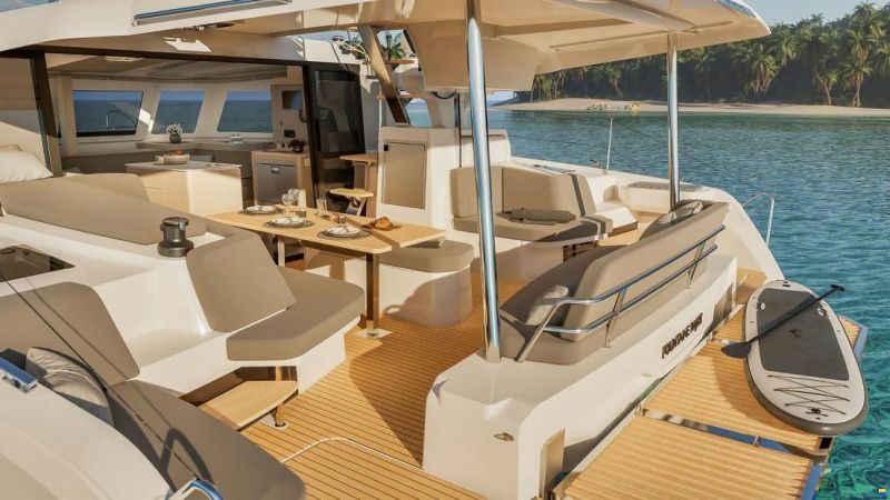 Fountaine Pajot New 41 Yacht Management