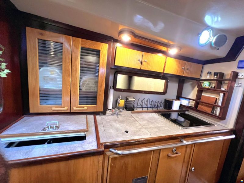 Coronado 35