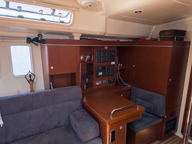 Hanse 495