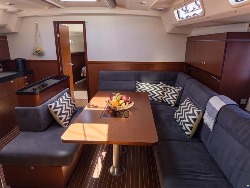 Hanse 495