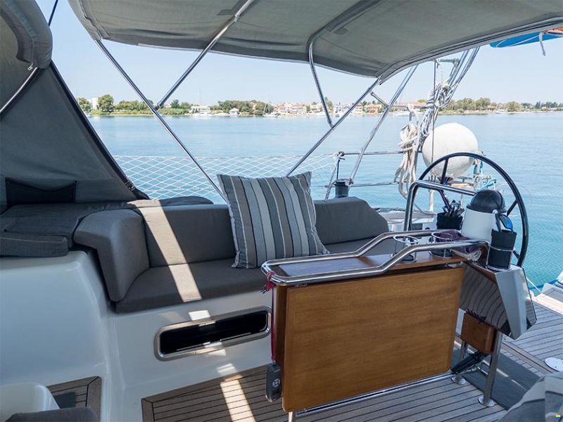 Hanse 495