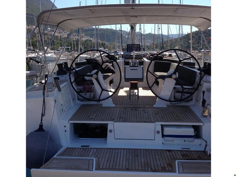 Hanse 495