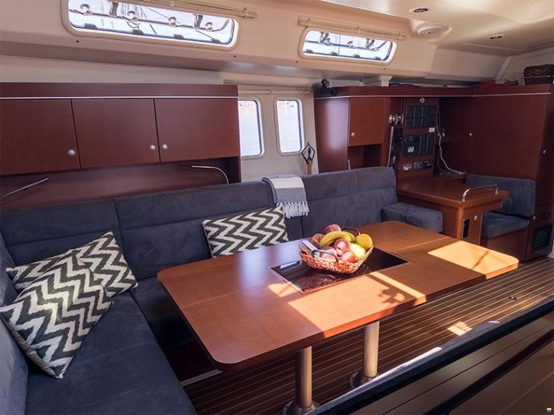 Hanse 495