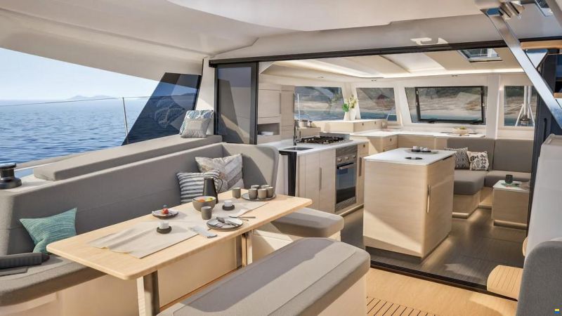 Fountaine Pajot New 44 Yacht Management
