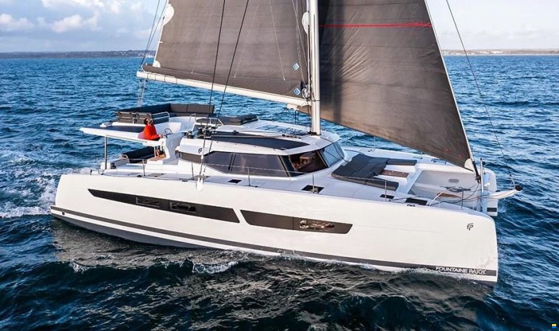 Fountaine Pajot Aura 51 Yacht Management