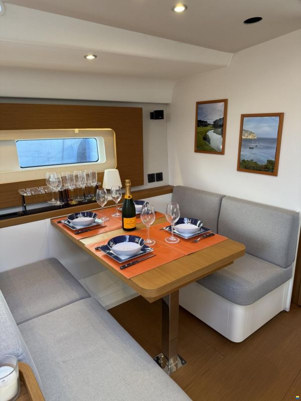 Beneteau First 53