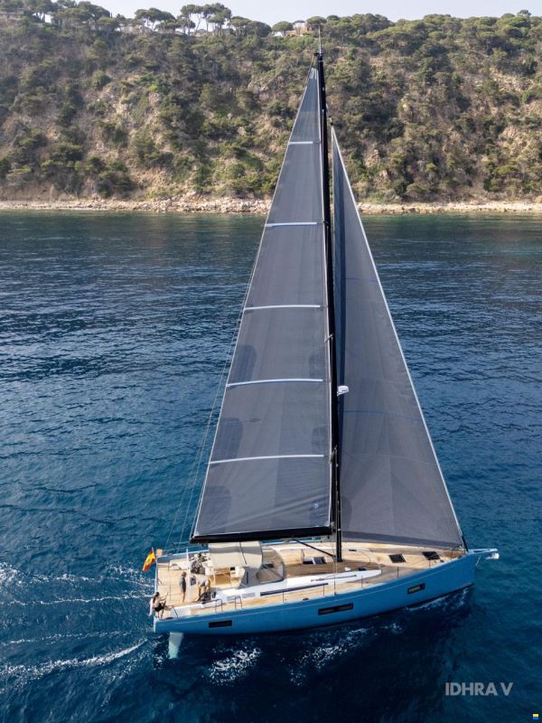 Beneteau First 53