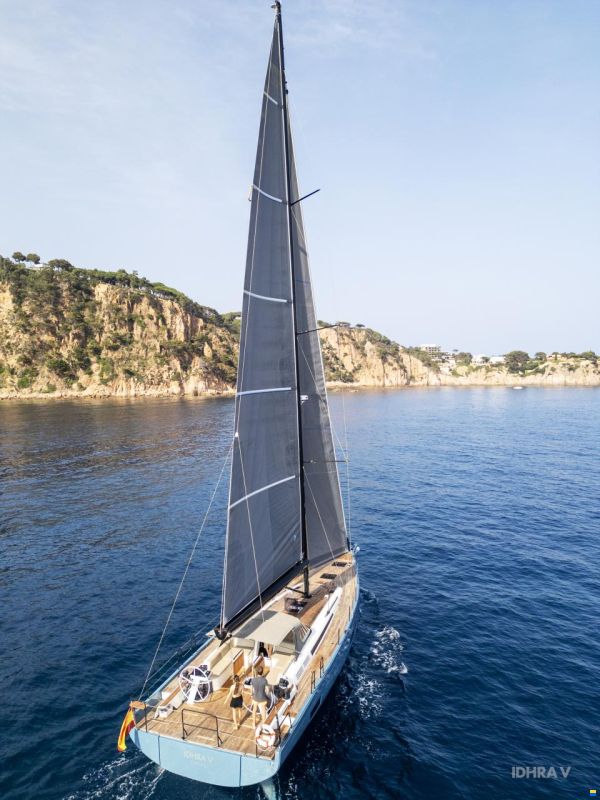Beneteau First 53
