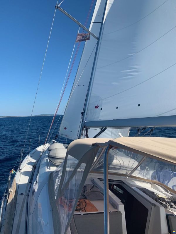 Beneteau Oceanis 46.1