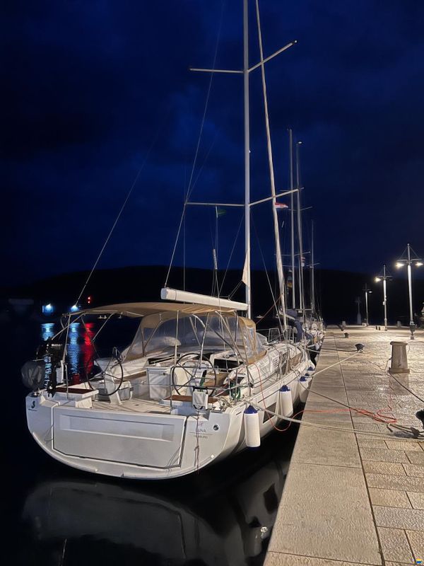 Beneteau Oceanis 46.1