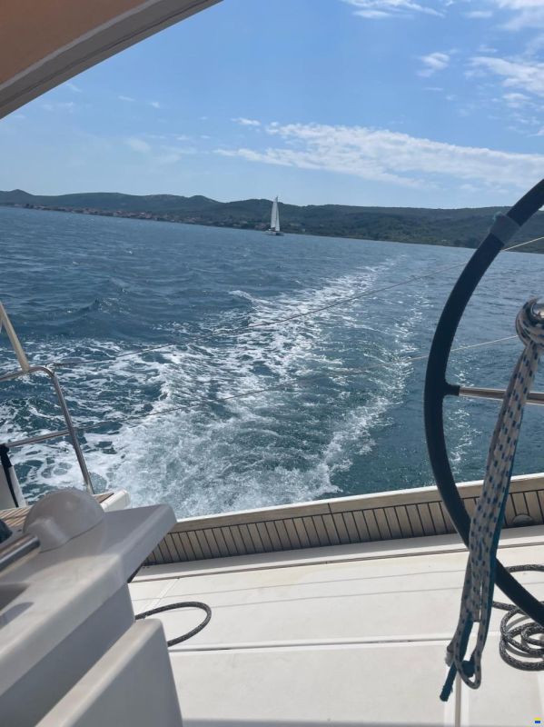 Beneteau Oceanis 46.1