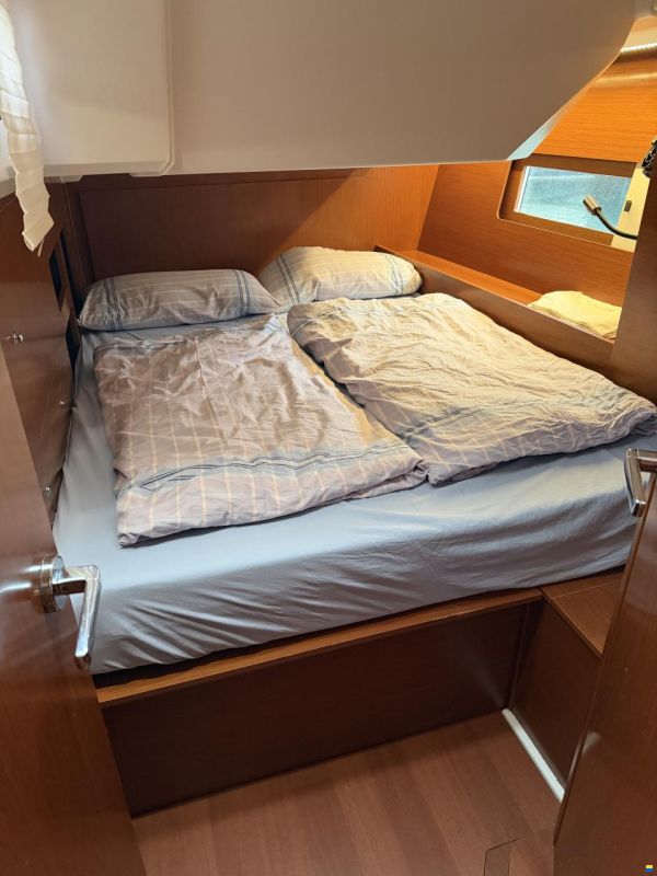 Beneteau Oceanis 46.1