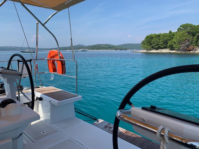 Beneteau Oceanis 46.1