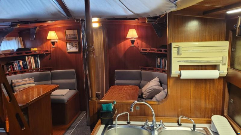 North Wind Mistral 40