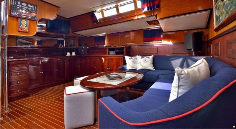 Brooke Marine - Ron Holland 29m